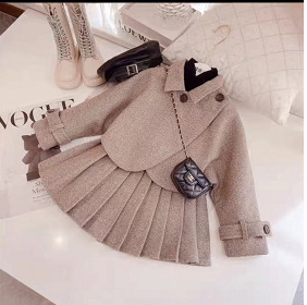 Ensemble Printemps pour Petites Filles : Veste de Costume en Laine, Jupe Courte Plissée, en Coton Épais et au Look Tendance - Product Image 3