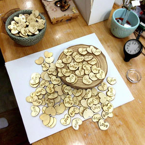 Colore del legno originale '<span class=keywords><strong>MR</strong></span> & MRS' cuori a forma di parete appesa ornamento eco-friendly incisione per l'artigianato di vernice scatole di legno segni da parete - Product Image 4