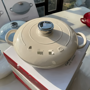 Casserole multifonction en fonte émaillée vintage <span class=keywords><strong>Smeg</strong></span> 5,5 L avec couvercle, 26 cm, 2 poignées, pour 4-6 personnes, compatible gaz - Product Image 4