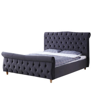 Cama doble Diseño de espárragos <span class=keywords><strong>con</strong></span> cabecero alado Cama de tela de franela gris en la categoría de camas de madera - Product Image 1