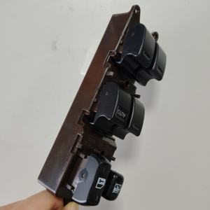 Interruptor regulador de ventana de alta calidad y <span class=keywords><strong>precio</strong></span> razonable 84820-60120 para <span class=keywords><strong>Toyota</strong></span> - Product Image 4