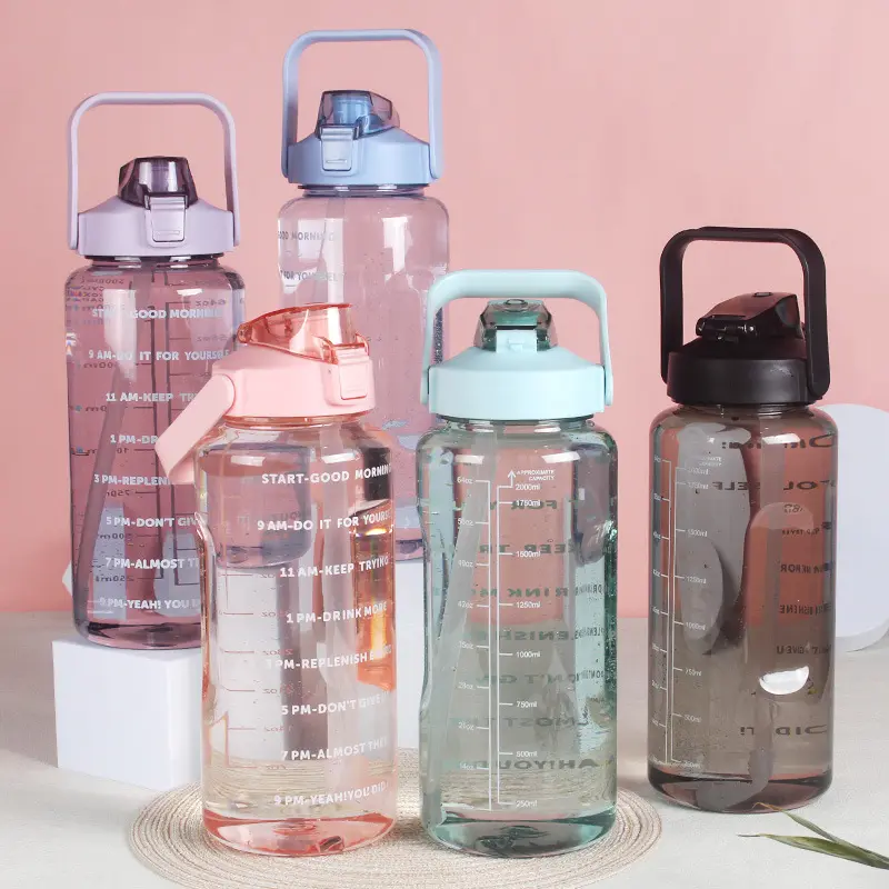 Fitness için zaman işaretleyici ile 64 oz plastik motivasyon su şişesi