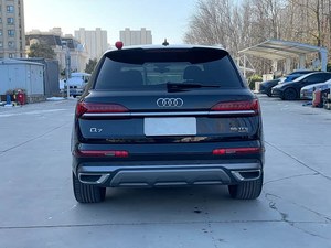 <span class=keywords><strong>Audi</strong></span> <span class=keywords><strong>Q7</strong></span> 2020 55 Tfsi S Line Sport 80000 km - Product Image 5