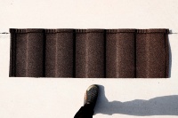 Großhandel Günstige Black Stone Coated Dachziegel Metall Exklusive Form Schindeln Fliesen