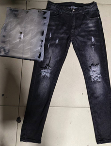 Stock di <span class=keywords><strong>Abbigliamento</strong></span> Jeans da Uomo alla Moda Blu Scuro in Materiale Elasticizzato Pronto per la Vendita <span class=keywords><strong>Abbigliamento</strong></span> di Marca Beyond all'Ingrosso - Product Image 4