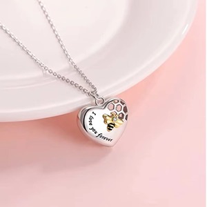 Collar con colgante de abeja <span class=keywords><strong>reina</strong></span> en forma de corazón, collar de cenizas de urna de cremación de acero inoxidable, adorno de <span class=keywords><strong>abejorro</strong></span> bonito, regalo conmemorativo - Product Image 3