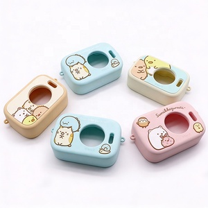 제조업체 맞춤형 만화 캐릭터 디자인 어린이 카메라 충격 방지 실리콘 케이스 OEM/ODM 어린이 카메라 보호 슬리브 - Product Image 3