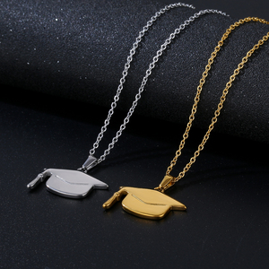 Mode Abschluss Halskette Geschenk 18 Karat vergoldet benutzer definierte Edelstahl Graduate Doctor Hut Anhänger Halskette für Studenten - Product Image 3