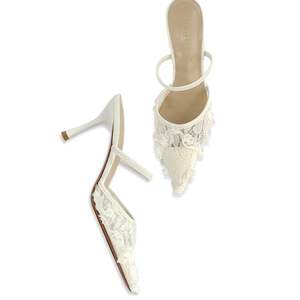 Mules à talon aiguille roses en dentelle florale pour femme, à bout pointu, idéales pour les soirées - Product Image 6