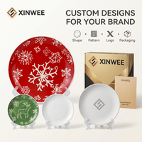 Plato de Cerámica con Silueta de Pino Rojo |   Plato Decorativo Navideño con Logotipo Personalizado, Venta al Por Mayor, OEM, ODM