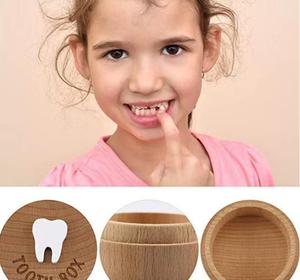 <span class=keywords><strong>Caja</strong></span> <span class=keywords><strong>de</strong></span> <span class=keywords><strong>dientes</strong></span> <span class=keywords><strong>de</strong></span> <span class=keywords><strong>leche</strong></span> <span class=keywords><strong>de</strong></span> bebé <span class=keywords><strong>de</strong></span> <span class=keywords><strong>madera</strong></span> pulida personalizada OEM, regalo <span class=keywords><strong>de</strong></span> recuerdo <span class=keywords><strong>para</strong></span> niños, colección <span class=keywords><strong>de</strong></span> almacenamiento Dental, primeros <span class=keywords><strong>dientes</strong></span> <span class=keywords><strong>de</strong></span> <span class=keywords><strong>leche</strong></span> <span class=keywords><strong>para</strong></span> bebés - Product Image 4