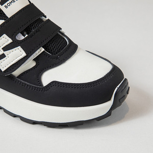 2025 autunno nuova moda moda Sneaker per ragazzi ragazze leggero <span class=keywords><strong>Velcro</strong></span> traspirante <span class=keywords><strong>scarpe</strong></span> da corsa <span class=keywords><strong>con</strong></span> chiusura Slip-On - Product Image 3