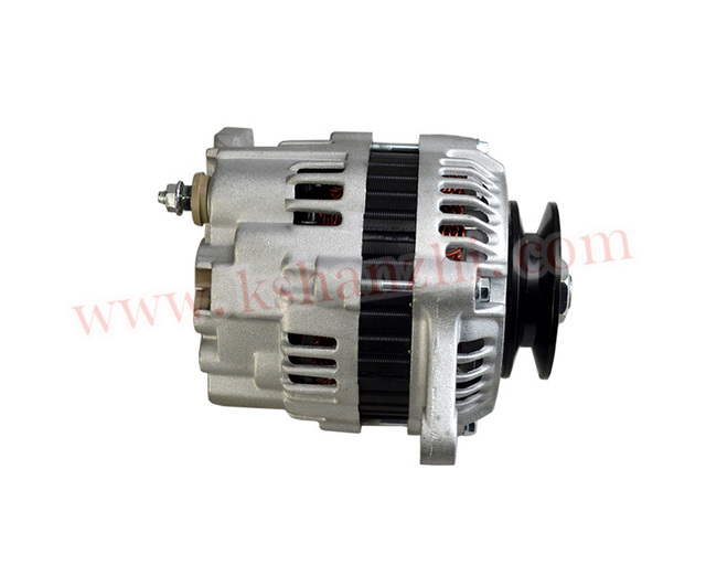 Forklift Parts Supplier Forklift Alternator 12V Mitsubishi Forklift Parts 32A68-10201 F18C / S4S