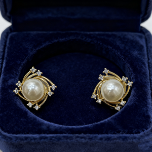 เครื่องประดับสุภาพสตรี14K ชุบทองขายดีเพทายเม็ดกลมต่างหูมุกเทียมสไตล์มุกแท้ Seaside Perla - Product Image 3