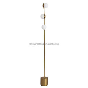 Moderno nordico decorativo in piedi <span class=keywords><strong>luce</strong></span> ottone nero finitura corpo di vetro congelato palla lampada da terra per casa soggiorno e camera da letto - Product Image 4