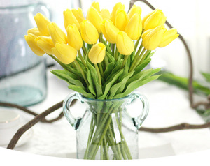 Barato <span class=keywords><strong>de</strong></span> fábrica al por mayor mini PU <span class=keywords><strong>flores</strong></span> <span class=keywords><strong>de</strong></span> seda <span class=keywords><strong>de</strong></span> boda Casa <span class=keywords><strong>Flores</strong></span> <span class=keywords><strong>flores</strong></span> artificiales tulip - Product Image 1