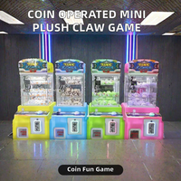 Machine à griffes mini de type arcade, à monnayeur, avec interface en anglais, pour petits jouets en peluche et figurines de combat en plastique, pour enfants