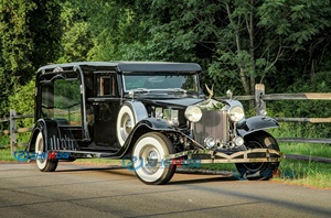 Hearse Funeral Car Long-distance Travel 5kW Large Motor Vintage Hearse/retro Coffin Car/Hearse Funeral Car - Product Image 2