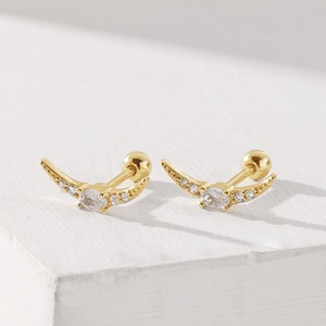 Bijoux minimalistes nagosa or 18 carats vermeil <span class=keywords><strong>argent</strong></span> sterling 925 zircon cubique ovale <span class=keywords><strong>lune</strong></span> <span class=keywords><strong>croissant</strong></span> barbell boucles <span class=keywords><strong>d</strong></span>'oreilles - Product Image 4