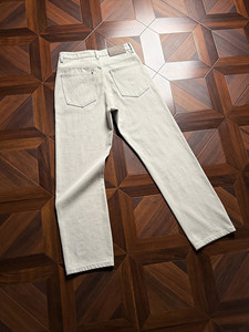 Jeans décontractés pour hommes OEM ODM, <span class=keywords><strong>coupe</strong></span> bootcut, 12 oz, extensibles dans les 4 sens, <span class=keywords><strong>coupe</strong></span> décontractée ample, denim, détail de poche arrière en V avec couture 3D - Product Image 3