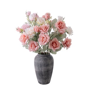 Rosa Artificial Jasmine Snow Rose, Rama Individual, Rojo Brillante y Verde, Tela de Tejido Pan, Decoración para Bodas - Product Image 5