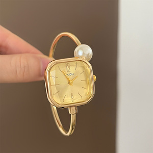 Orologio da Polso <span class=keywords><strong>Vintage</strong></span> con Quadrante Quadrato in Perle, Cinturino in Lega, Eco-Friendly, per Donne, Lusso Leggero, Moda Retrò - Product Image 1
