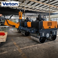 Mini-compacteur routier Smooth Control 550 kg avec force vibratoire de 30 kN pour des résultats uniformes de compactage de l'asphalte et du sol