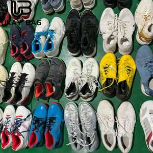 <span class=keywords><strong>Chaussures</strong></span> de badminton S27-1 de marque internationale <span class=keywords><strong>Chaussures</strong></span> de créateur pour hommes Prix de gros <span class=keywords><strong>d</strong></span>'usine <span class=keywords><strong>Chaussures</strong></span> <span class=keywords><strong>d</strong></span>'<span class=keywords><strong>occasion</strong></span> de haute qualité - Product Image 1