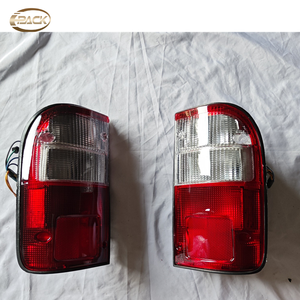 Faro Trasero de Partes de Iluminación Automotriz para Toyota <span class=keywords><strong>Hilux</strong></span> <span class=keywords><strong>1998</strong></span> YN140 a Precio de Mayoreo - Product Image 2