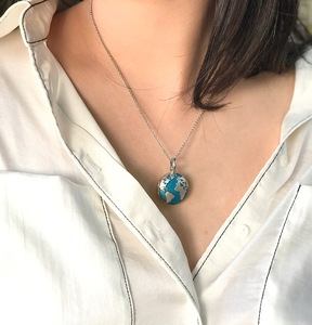 Nouveau Design terre ouverte et fermée verrouillage boîte à photos collier Photo pendentif collier mon monde mode bijoux colliers - Product Image 2