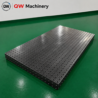 Table de soudage nitrurée de haute précision, plateforme de soudage modulaire flexible 3D avec système de trous pour le positionnement des métaux