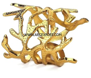 Fabriqué à partir d'aluminium poli or ronds de serviette maison Table à manger décoratif métal anneau de serviette organisateur de tissu à bas prix - Product Image 1