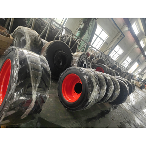 ยางตัน Topower ขนาด 315/55D20 แบบเรเดียล เติมโฟม สำหรับอัพเกรดรถบูมลิฟท์ - Product Image 6