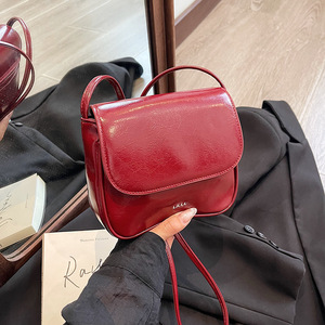 Bolso bandolera de alta gama estilo coreano, moderno, sencillo y casual para mujer. - Product Image 1