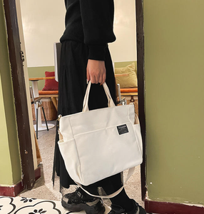 Bolsa de compras de lona de algodón de diseño, con logotipo personalizado, reutilizable, de gran capacidad, con asa diagonal, al por mayor. - Product Image 5