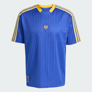 <span class=keywords><strong>Maglia</strong></span> Boca Juniors Terrace Icons, Coppa di <span class=keywords><strong>Calcio</strong></span> 2026, <span class=keywords><strong>Maglia</strong></span> da <span class=keywords><strong>Calcio</strong></span> Personalizzabile con Nome e Numero, <span class=keywords><strong>Maglia</strong></span> <span class=keywords><strong>Bianca</strong></span> da <span class=keywords><strong>Calcio</strong></span> - Product Image 1