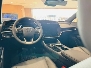 Vendita calda auto usata 2023 Le-xus R-Z 450e edizione godimento vernice originale - Product Image 6