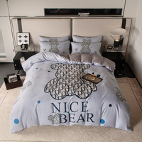 25 Set Sprei Minimalis Modern Empat Potong Empat Musim Bahan Katun Ramah Kulit 200TC Mewah Ringan Trendi Motif Kartun Kepala Beruang