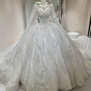 Robe de mariée longue à traîne avec cape, Jancember DW0163, style royal, ornée de paillettes - Product Image 1