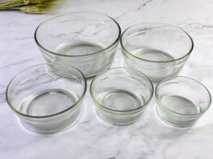 Juego de 5 Tazones de Vidrio Borosilicato Resistentes al Calor para Microondas, Tazones Transparentes para Ensaladas y Hielo, Tamaño Industrial, con Tapa de PP - Product Image 4