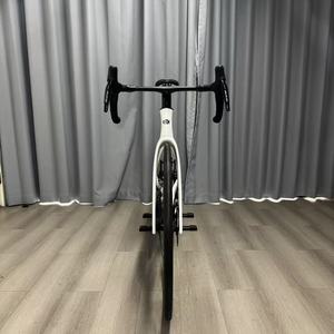 2 Roues en aluminium super légères Full R7170 DI2 24 vitesses avec guidon intégré, frein à disque T47 BB Racing FY-233 en fibre de carbone - Product Image 3