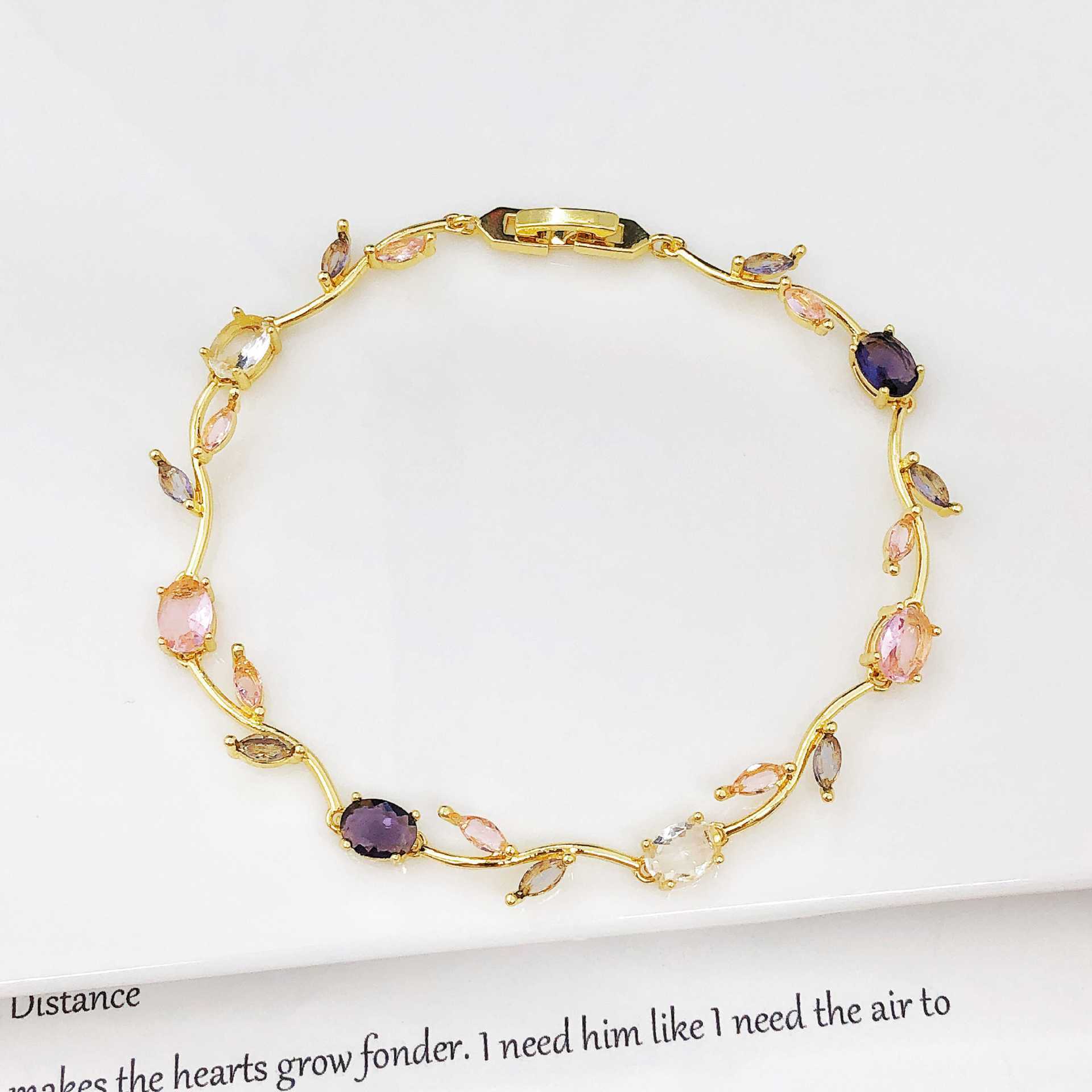 Violet rose blanc