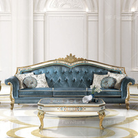 Table d'appoint de luxe style rococo français avec incrustations de coquillages, pour salon de villa, avec pieds sculptés à la main en or