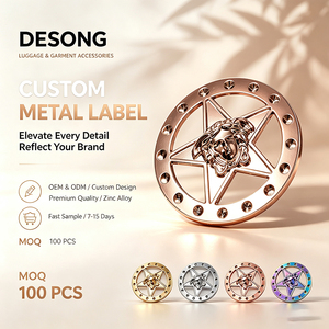 ป้ายโลโก้โลหะออกแบบได้ตามต้องการป้ายโลหะสำหรับกระเป๋าเสื้อผ้า - Product Image 1