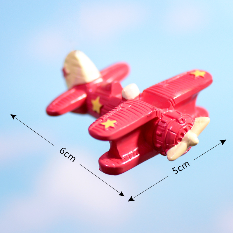 Airplane red