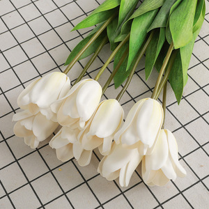 Tulipán Flores artificiales Boda Decoración del hogar <span class=keywords><strong>Flor</strong></span> artificial Tulipán Ramo Fiesta Boda Decoraciones - Product Image 3