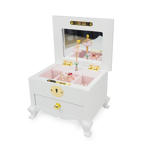 Joyero musical personalizado con manivela con características de bailarina, potencia de juego mecánico y <span class=keywords><strong>canciones</strong></span> personalizadas - Product Image 5