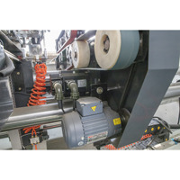 Machine à coudre semi-automatique à double pièce pour la fabrication de cartons
