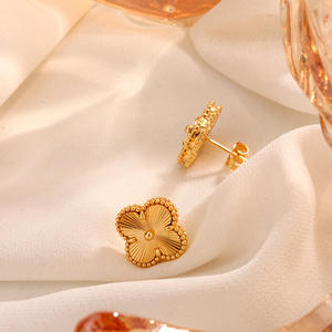 NOVITÀ <span class=keywords><strong>2026</strong></span> Set di Gioielli Collana Orecchini in Acciaio Inossidabile Gioielli alla Moda - Product Image 3