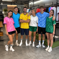 Maillot de football respirant à thème Coupe du Monde 2026 États-Unis-Canada-Mexique, uniforme de football avec logo personnalisé – Grande Vente